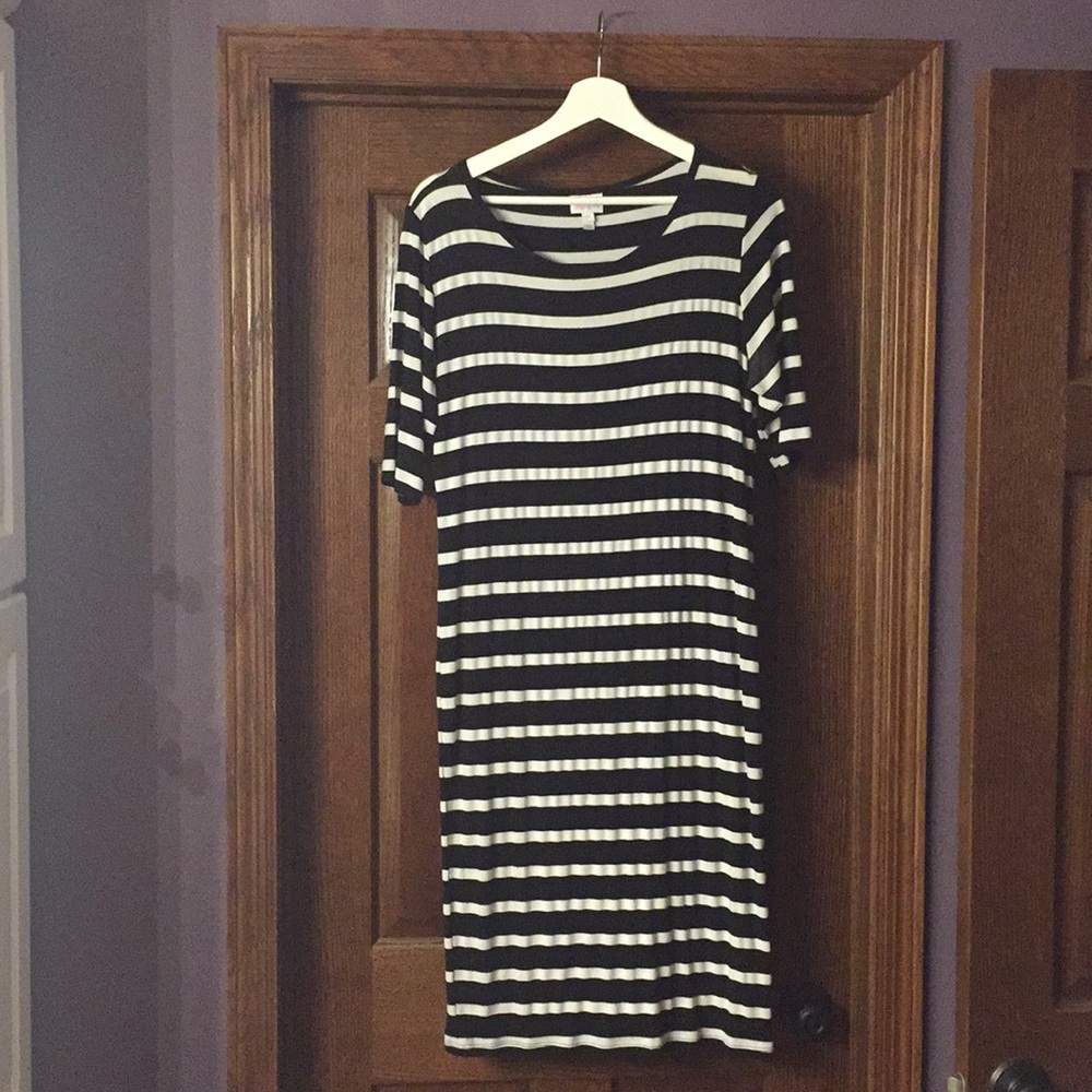 LuLaRoe Julia Dress